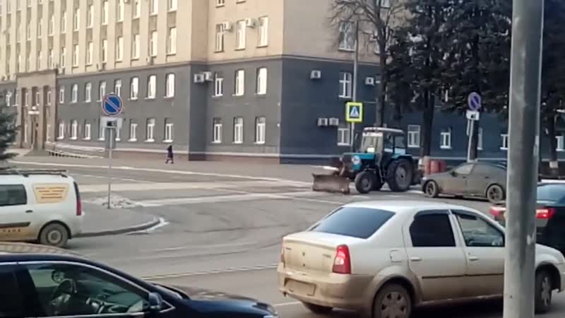 В Орле опять чистят виртуальный снег. Зачем эта