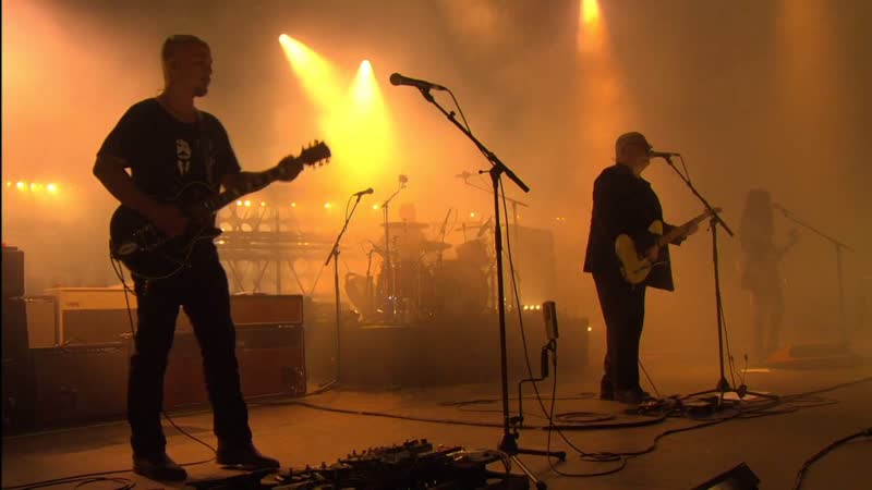 PIXIES Um Chagga Lagga ( Live at Les Vieilles Charrues