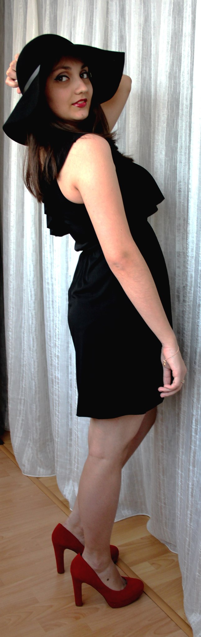 Анюта Ручий | Москва