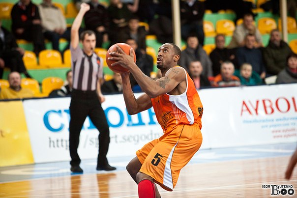 №18, Роман Левченко, 37 лет, Черкассы №18, Роман Левченко, 37 лет, Черкассы