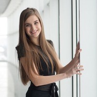 Елена Сергеева