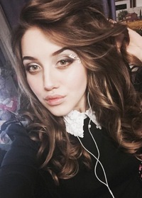 Анна Миронова
