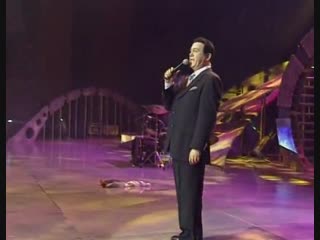 Иосиф Кобзон - А у нас во дворе (А. Островский- Л. Ошанин) (Песня года - 1999)