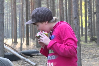 18 школа 5Г класс. Осенний поход