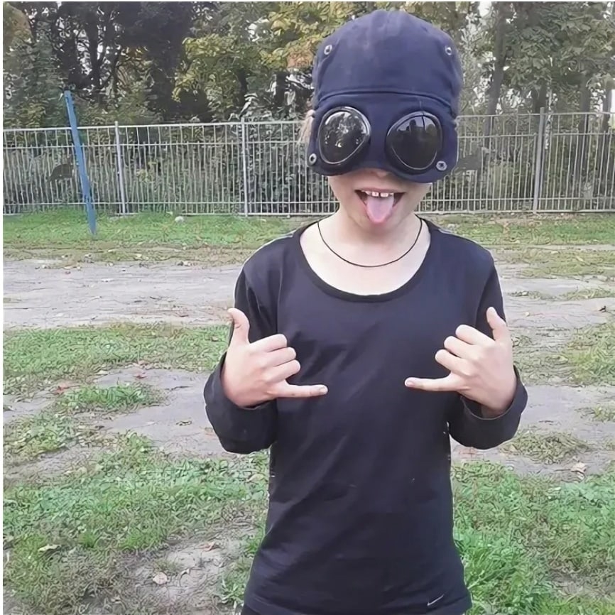 Коля Олейников