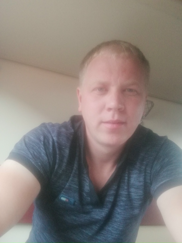 Александр Буров |