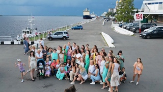 Вручение Автобонуса Mercedes от компании Greenway топовой сотруднице #архангельск #дрон