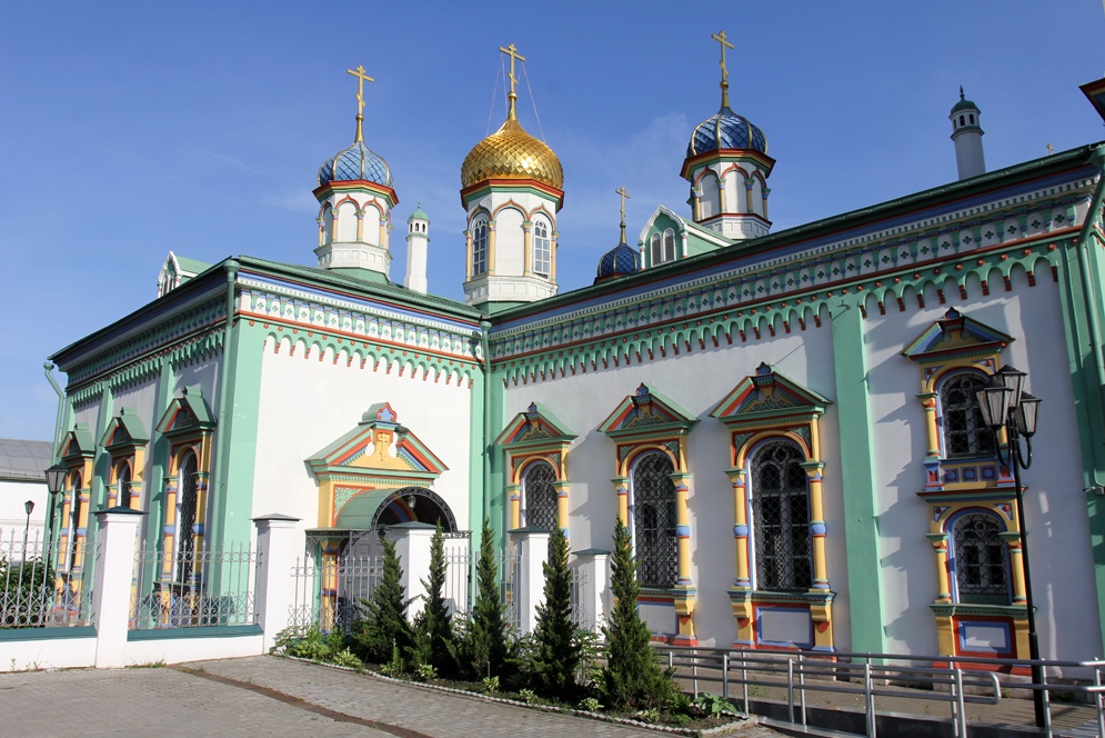 Тёплый июньский денёк в Рогожском посёлке Тёплый июньский денёк в Рогожском посёлке